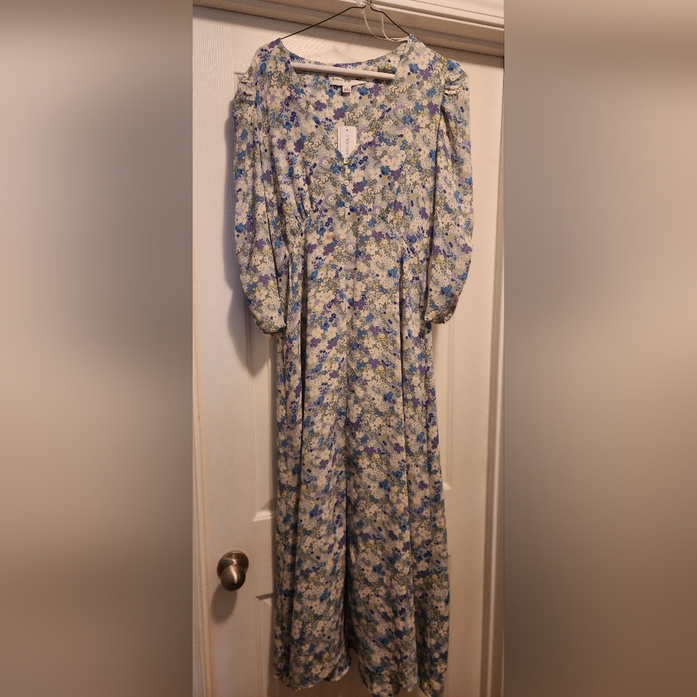Emma & Michelle floral maxindress ruffle puffed sleeves and button bodice